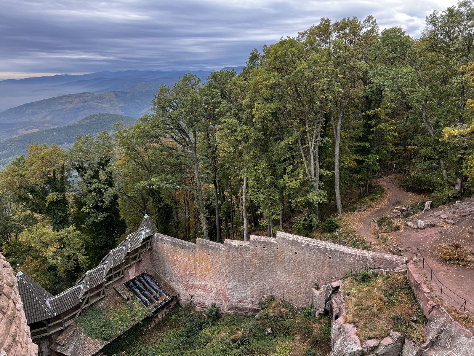 รูปถ่าย ฝรั่งเศส(France) ปราสาทโอ-เคอนิกส์บูร์ก(Koenigsbourg Castle) 2023-10 12
