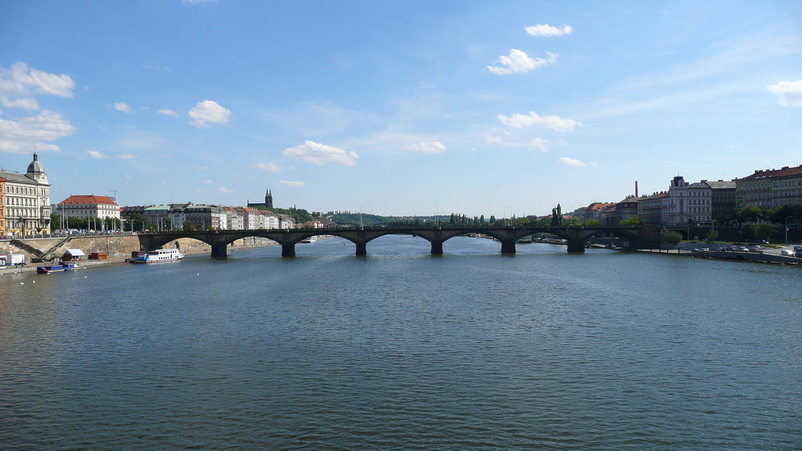 รูปถ่าย สาธารณรัฐเช็ก(Czech Republic) ปราก(Prague) แม่น้ำวัลตาวา(Vltava river) 2007-07 39