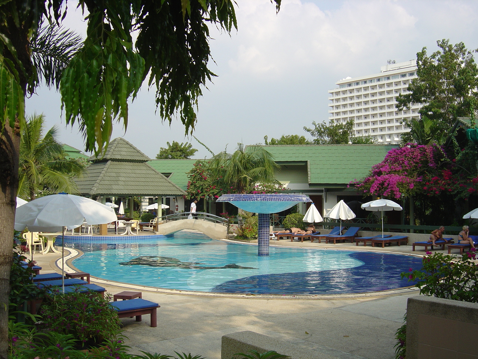 รูปถ่าย ไทย(Thailand) หาดจอมเทียน(Jomtien Beach) โรงแรมแกรนด์จอมเทียนพาเลซ(Grand Jomtien Palace Hotel) 2004-10 12