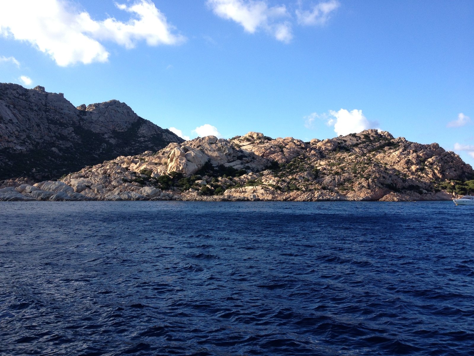 รูปถ่าย อิตาลี(Italy) อ่าวกาลาโกตีชโช(Cala Coticcio) 2012-09 83