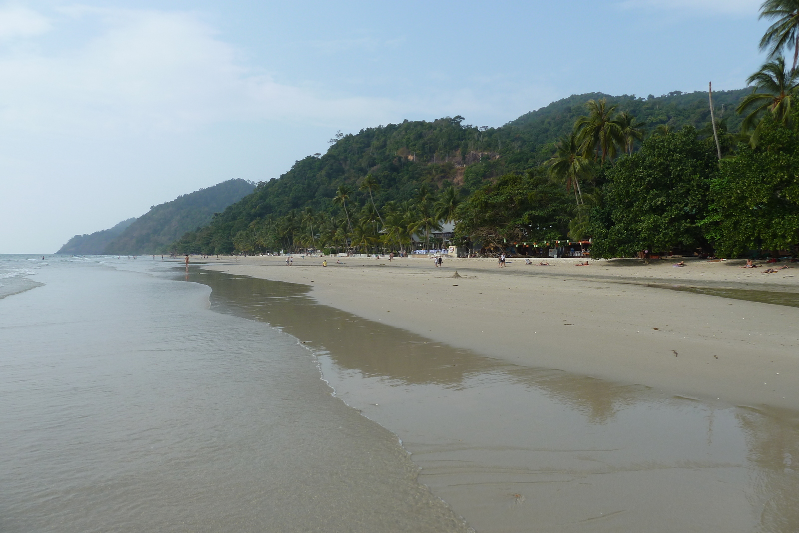 รูปถ่าย ไทย(Thailand) เกาะช้าง(Ko Chang) หาดทรายขาว(White sand beach) 2011-02 47