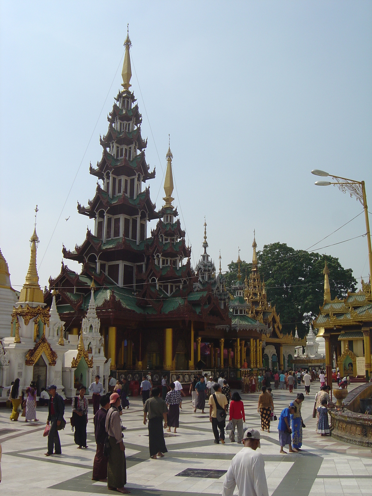 รูปถ่าย พม่า(Myanmar) ย่างกุ้ง(Yangon) พระมหาเจดีย์ชเวกากอง(Shwedagon Pagoda) 2005-01 23