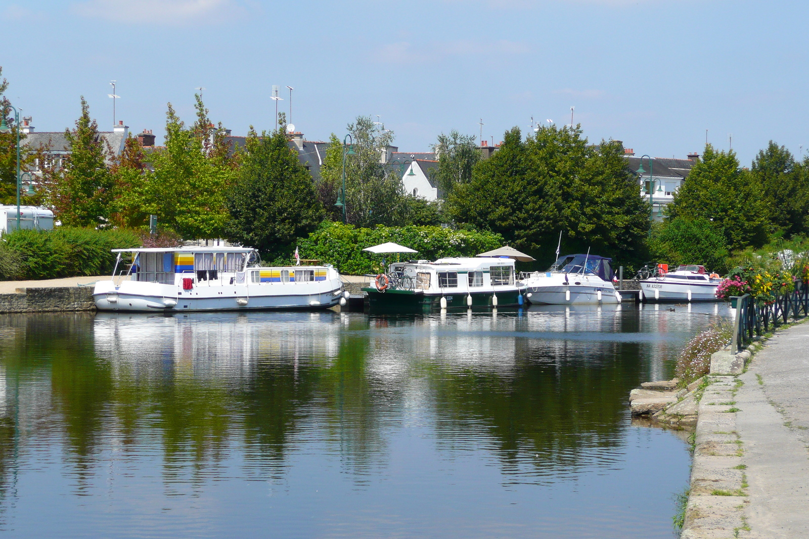 รูปถ่าย ฝรั่งเศส(France) ปองติวี่(Pontivy) 2007-08 26