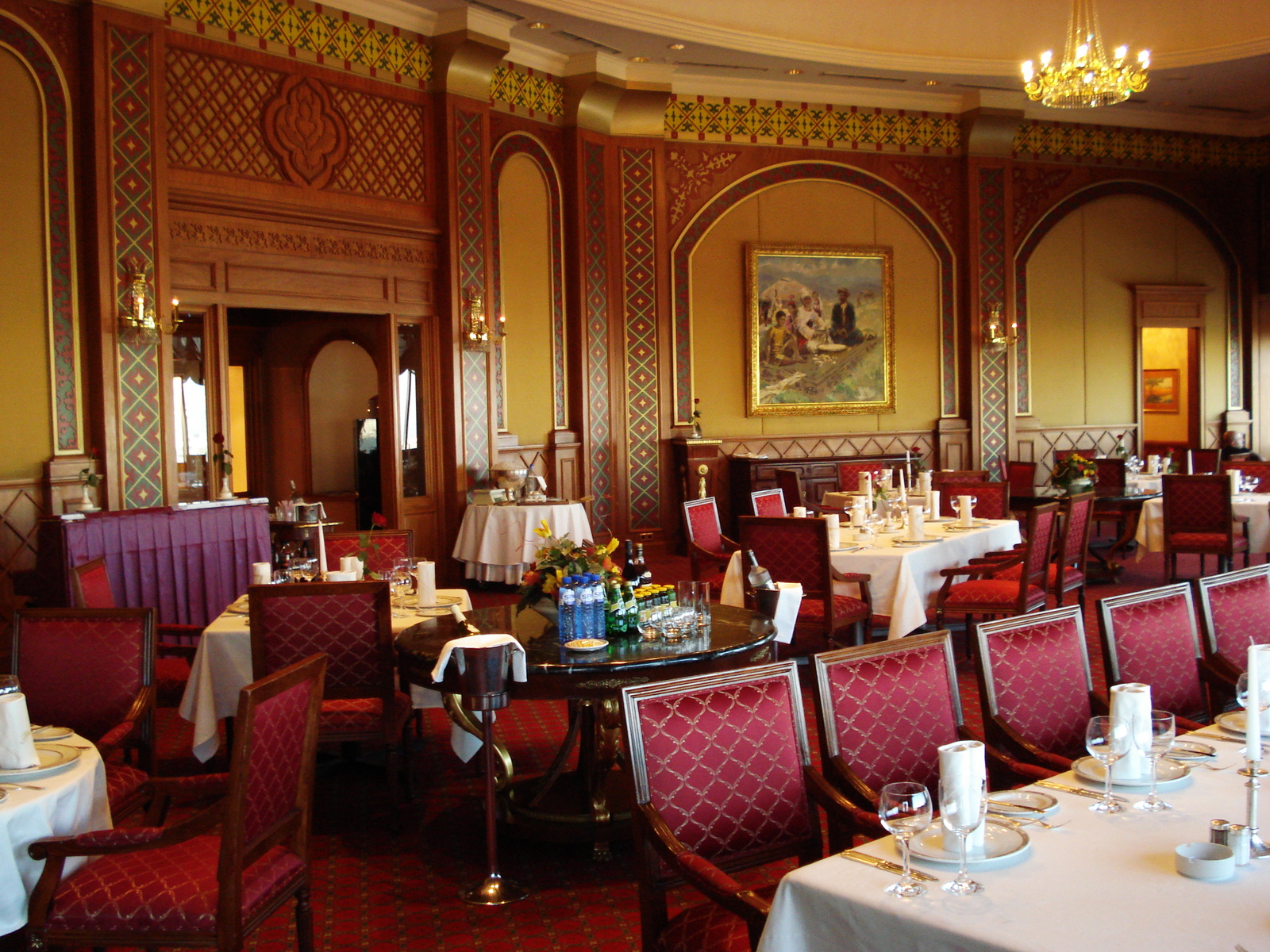 รูปถ่าย คาซัคสถาน(Kazakhstan) อัลมาตี(Almaty) โรงแรมอินเตอร์คอนติเนนตัล อัลมาตี(Intercontinental Almaty Hotel) 2007-03 50