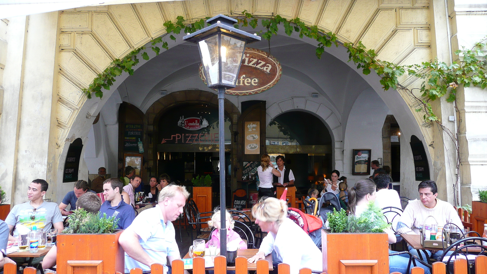 รูปถ่าย สาธารณรัฐเช็ก(Czech Republic) ปราก(Prague) รอบปราสาทปราก(Around Prague Castle) 2007-07 93