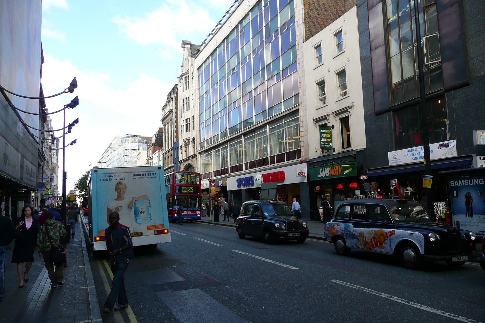 รูปถ่าย อังกฤษ(United Kingdom) ลอนดอน(London) ถนนนิวออกซ์ฟอร์ด(New Oxford Street) 2007-09 5