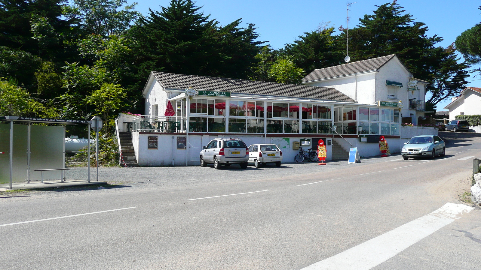 รูปถ่าย ฝรั่งเศส(France) ลาแปลน-ซูร์-แมร์(La Plaine sur mer) ท่าเรือชีโร(Port Giraud) 2007-07 14