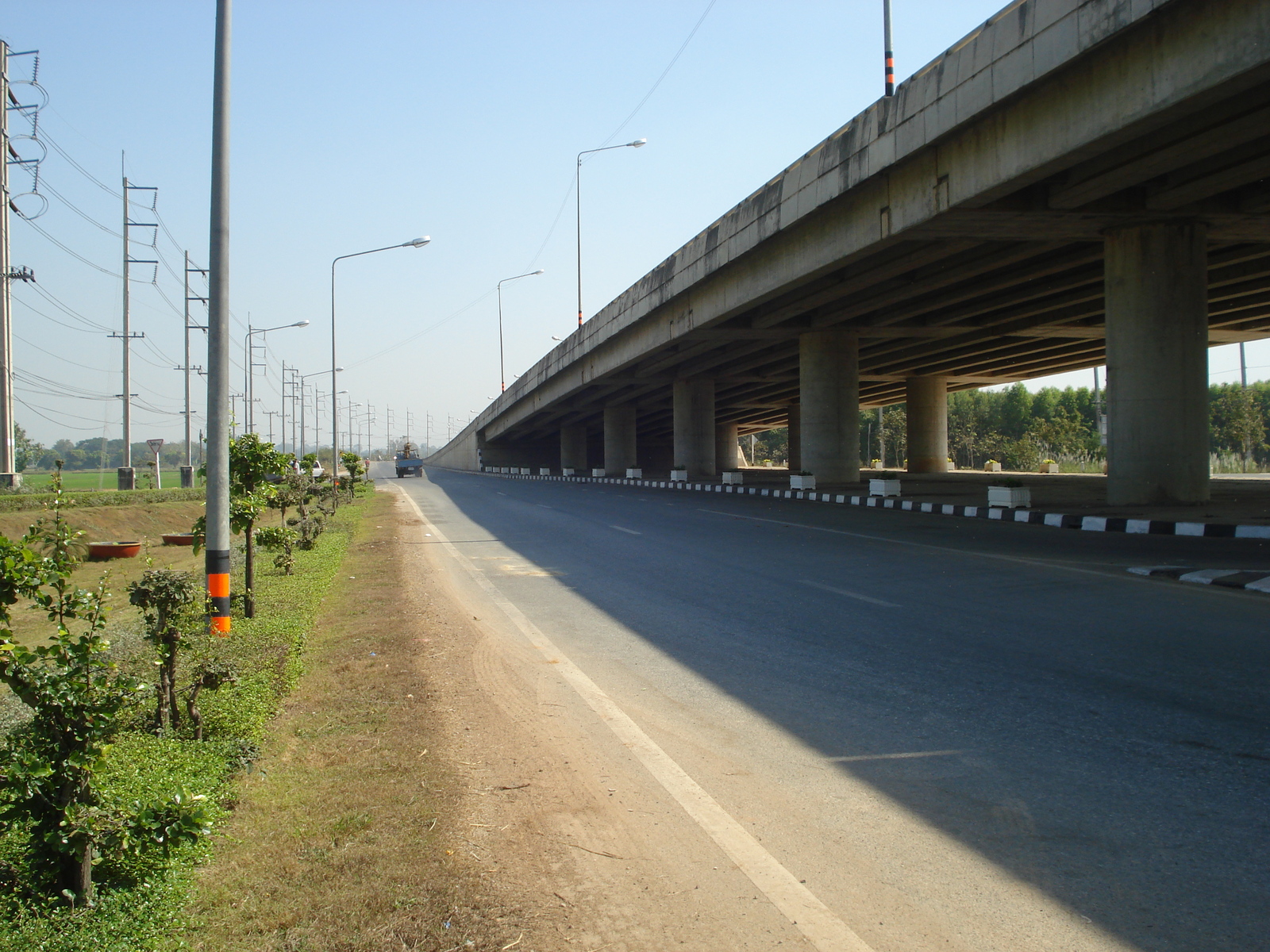 รูปถ่าย ไทย(Thailand) พิษณุโลก(Phitsanulok) ถนนสิงหวัฒน์(Singhawat Road) 2008-01 8