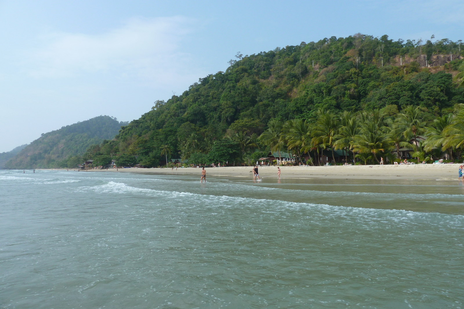รูปถ่าย ไทย(Thailand) เกาะช้าง(Ko Chang) หาดทรายขาว(White sand beach) 2011-02 46