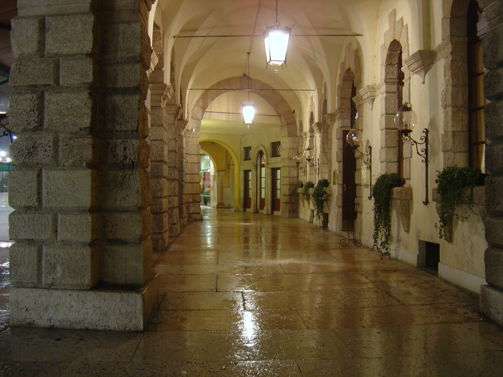 รูปถ่าย อิตาลี(Italy) เวโรเน่(Verona) 2005-03 36