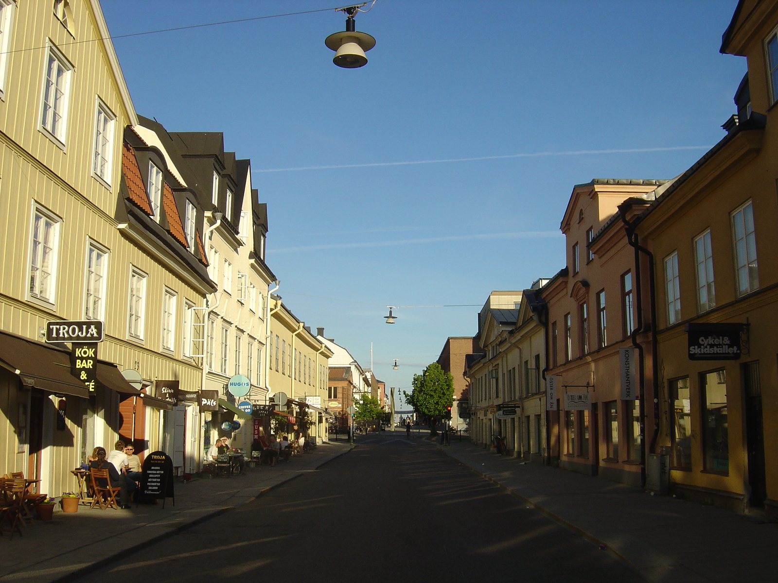 รูปถ่าย สวีเดน(Sweden) อัปป์ซาลา(Uppsala) 2005-06 23