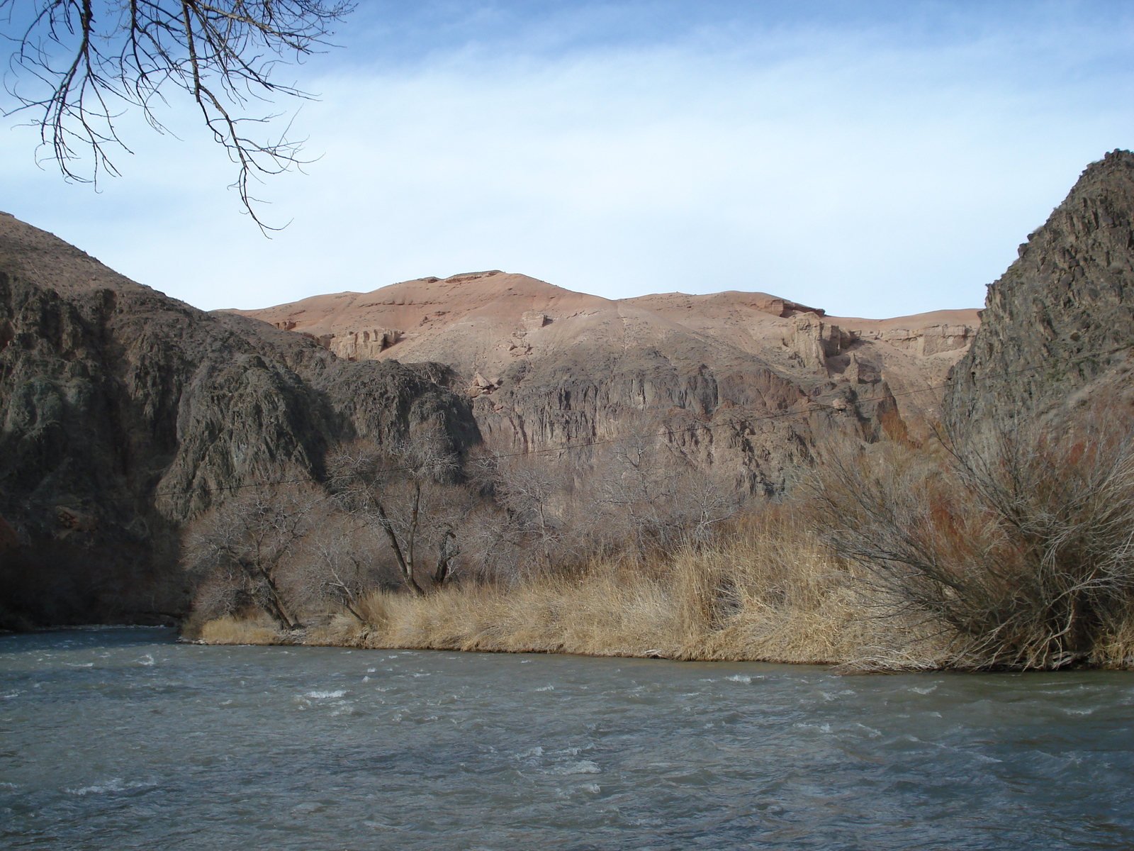 รูปถ่าย คาซัคสถาน(Kazakhstan) หุบผาชารึน(Charyn Canyon) 2007-03 11