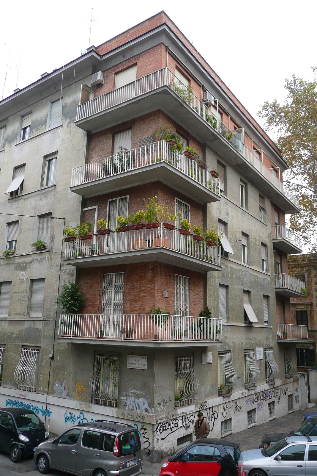 รูปถ่าย อิตาลี(Italy) โรม(Rome) ถนนกลอรีโอโซ(Viale Glorioso) 2007-11 22