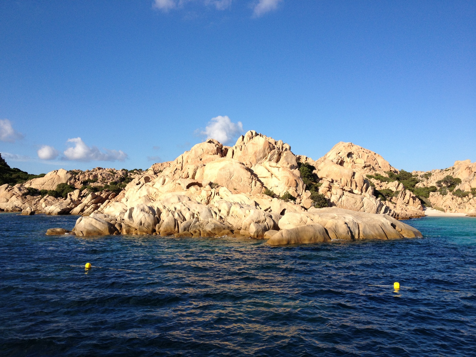 รูปถ่าย อิตาลี(Italy) อ่าวกาลาโกตีชโช(Cala Coticcio) 2012-09 82
