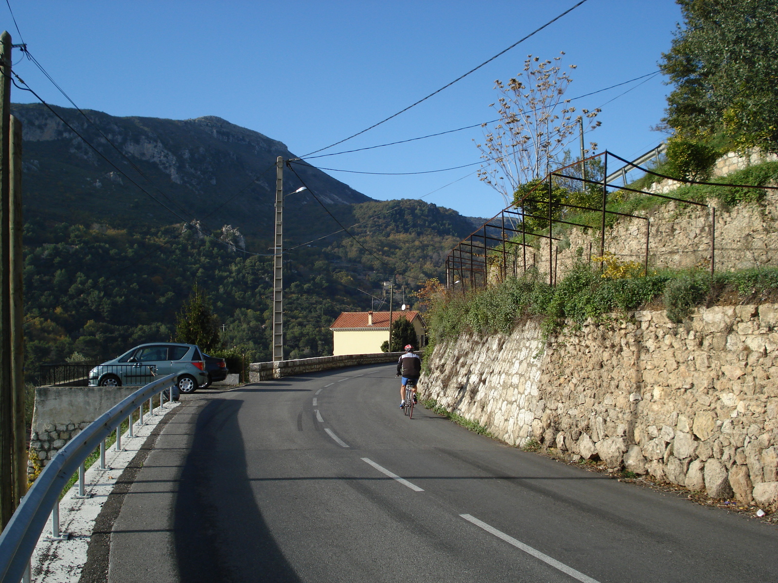 รูปถ่าย ฝรั่งเศส(France) เฟรนช์ริวิเอรา(French Riviera) ถนนจากวองซ์ไปแซ็ง-ฌาเน(Vence to St. Jeannet Road) 2006-12 30