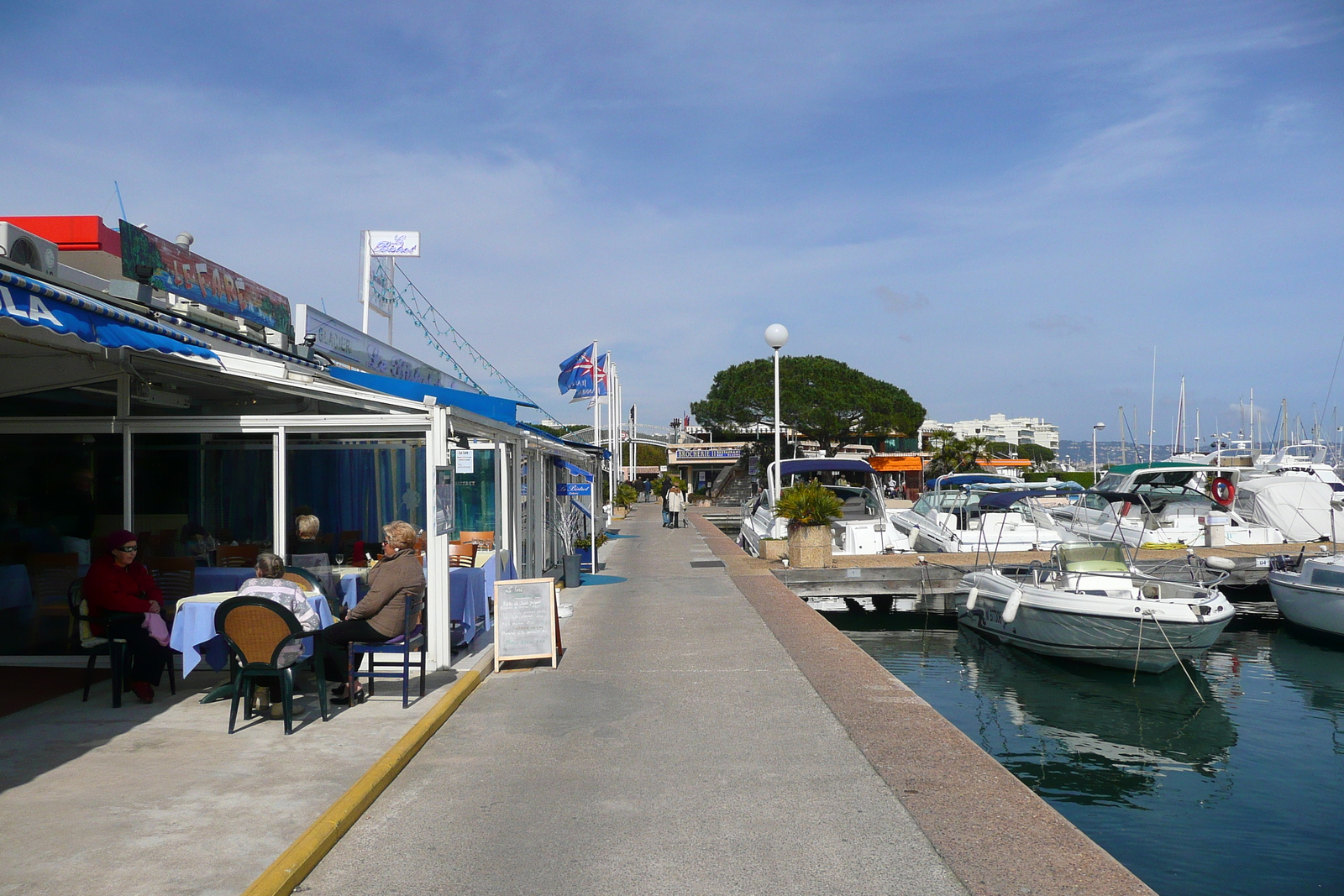 รูปถ่าย ฝรั่งเศส(France) ลานาปูล(La Napoule) ท่าเรือลานาปูล(Port La Napoule) 2008-03 46