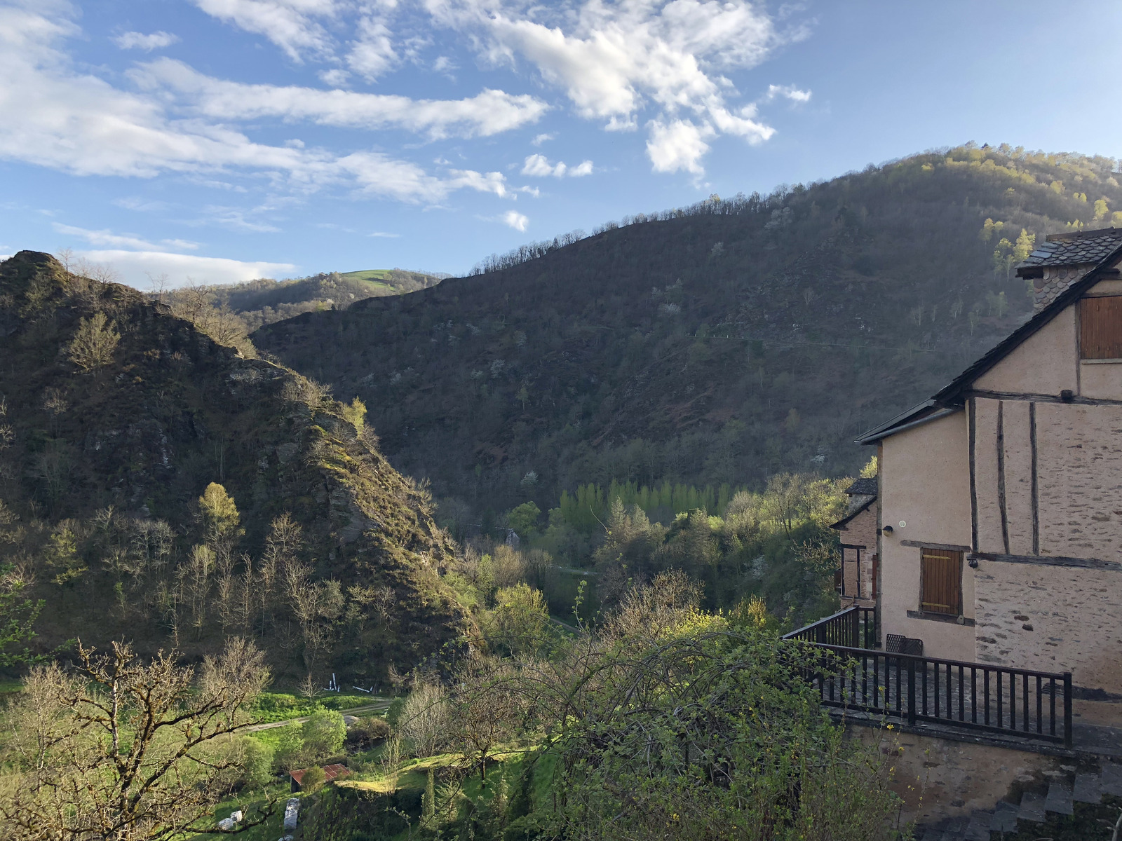 รูปถ่าย ฝรั่งเศส(France) กงก์(Conques) 2018-04 147