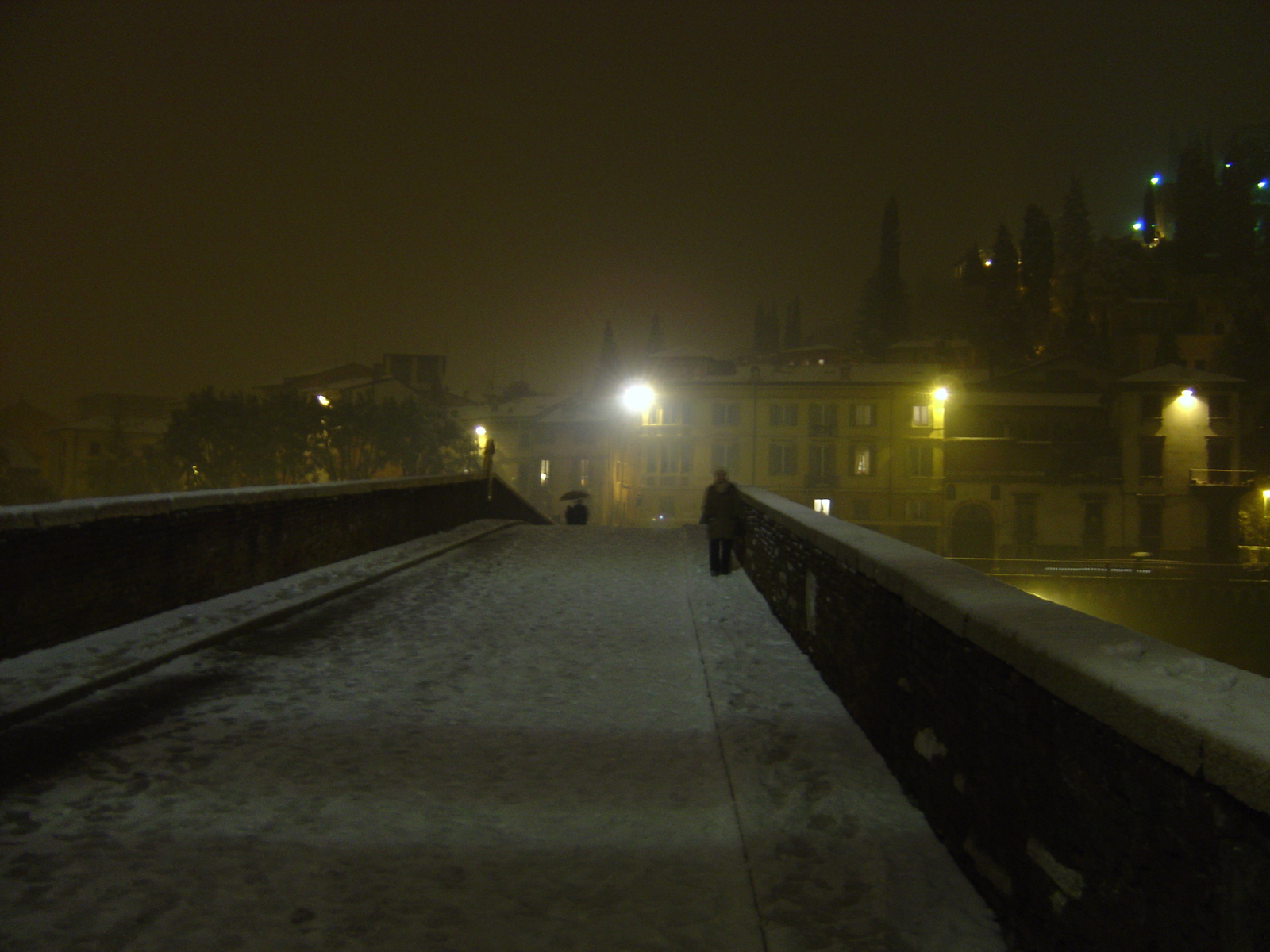 รูปถ่าย อิตาลี(Italy) เวโรเน่(Verona) 2005-03 33
