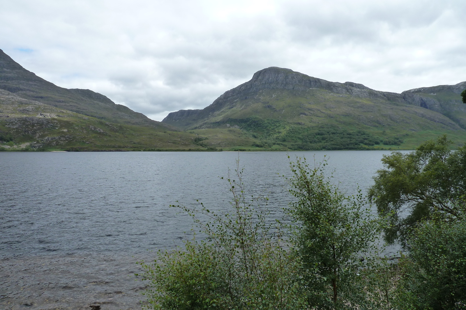 รูปถ่าย อังกฤษ(United Kingdom) สกอตแลนด์(Scotland) ทะเลสาบลอคมารี(Loch Maree) 2011-07 17