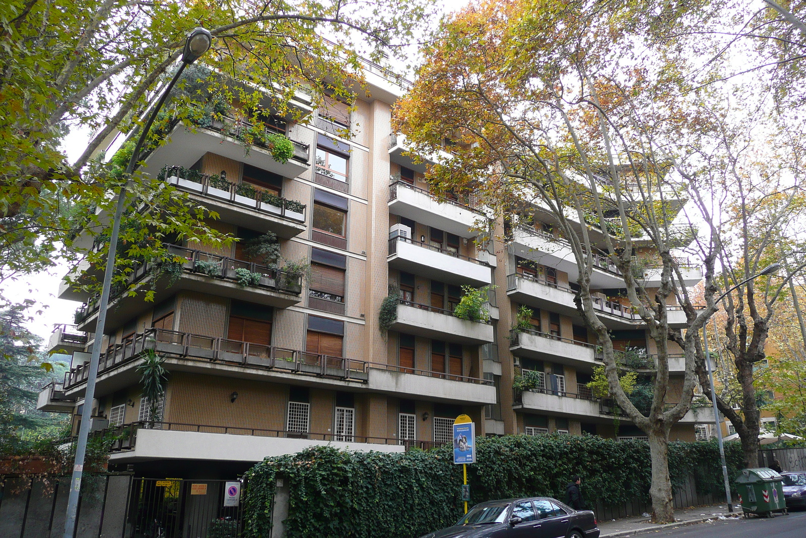 รูปถ่าย อิตาลี(Italy) โรม(Rome) ถนนกลอรีโอโซ(Viale Glorioso) 2007-11 15