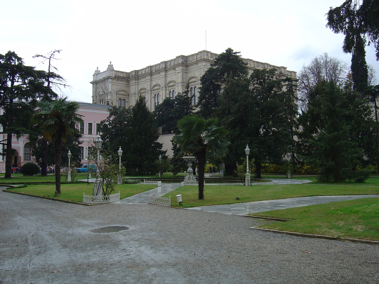 รูปถ่าย ตุรกี(Turkey) อิสตันบูล(Istanbul) พระราชวังโดลมาบาห์เช(Dolmabahce Palace) 2004-12 79