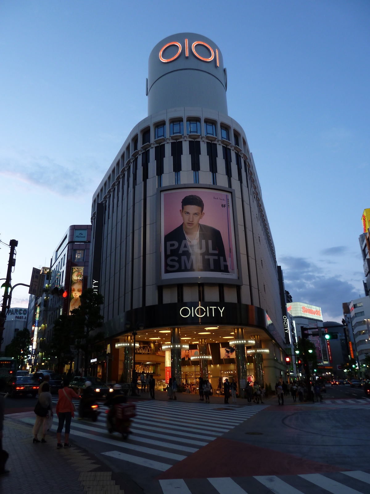 รูปถ่าย ญี่ปุ่น(Japan) โตเกียว(Tokyo) ชิบูย่า(Shibuya) 2010-06 39