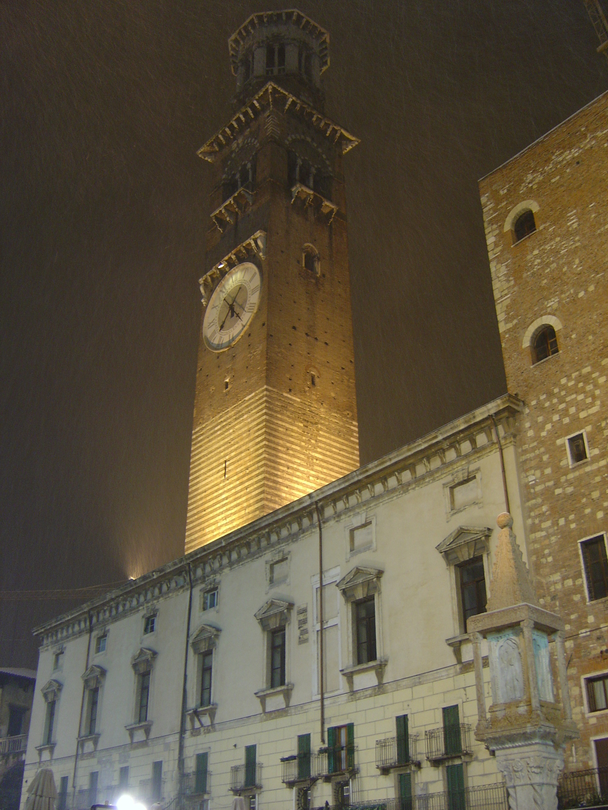 รูปถ่าย อิตาลี(Italy) เวโรเน่(Verona) 2005-03 54
