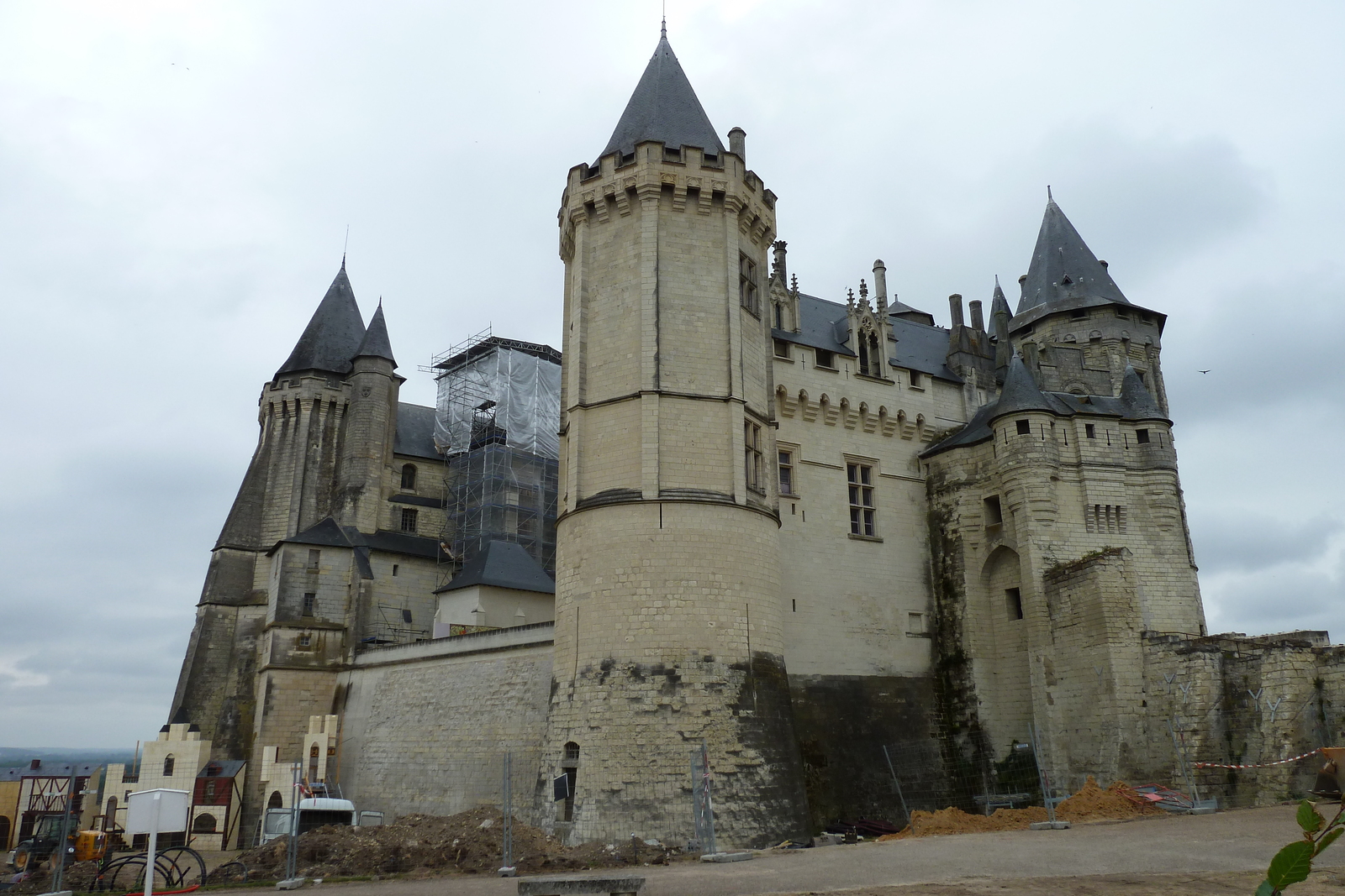 รูปถ่าย ฝรั่งเศส(France) โซมูร์(Saumur) 2011-05 53