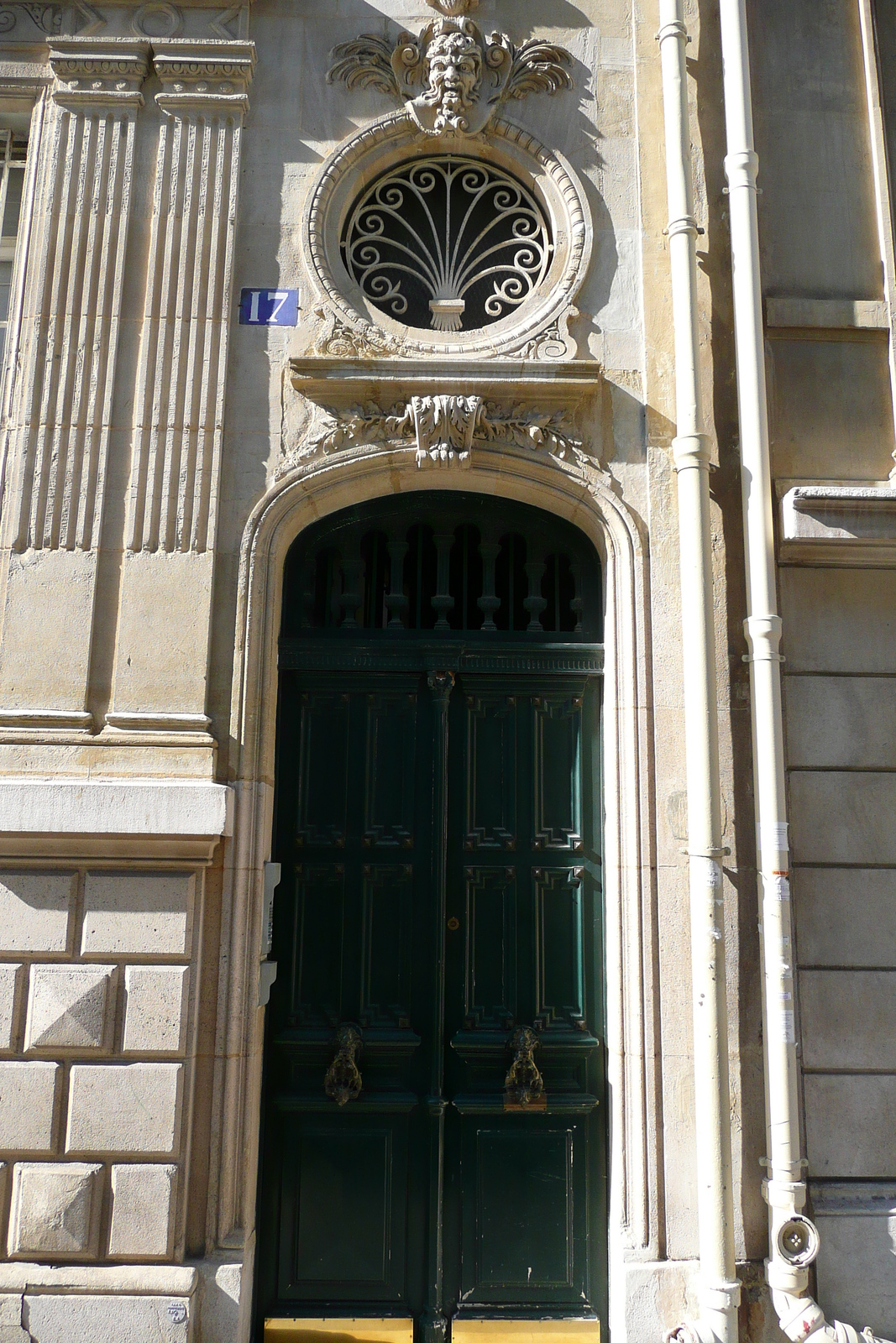 รูปถ่าย ฝรั่งเศส(France) ปารีส(Paris) คุ้มที่ 17 (17th Arrondissement) ถนนฟอร์ตูนี(Rue Fortuny) 2007-09 13
