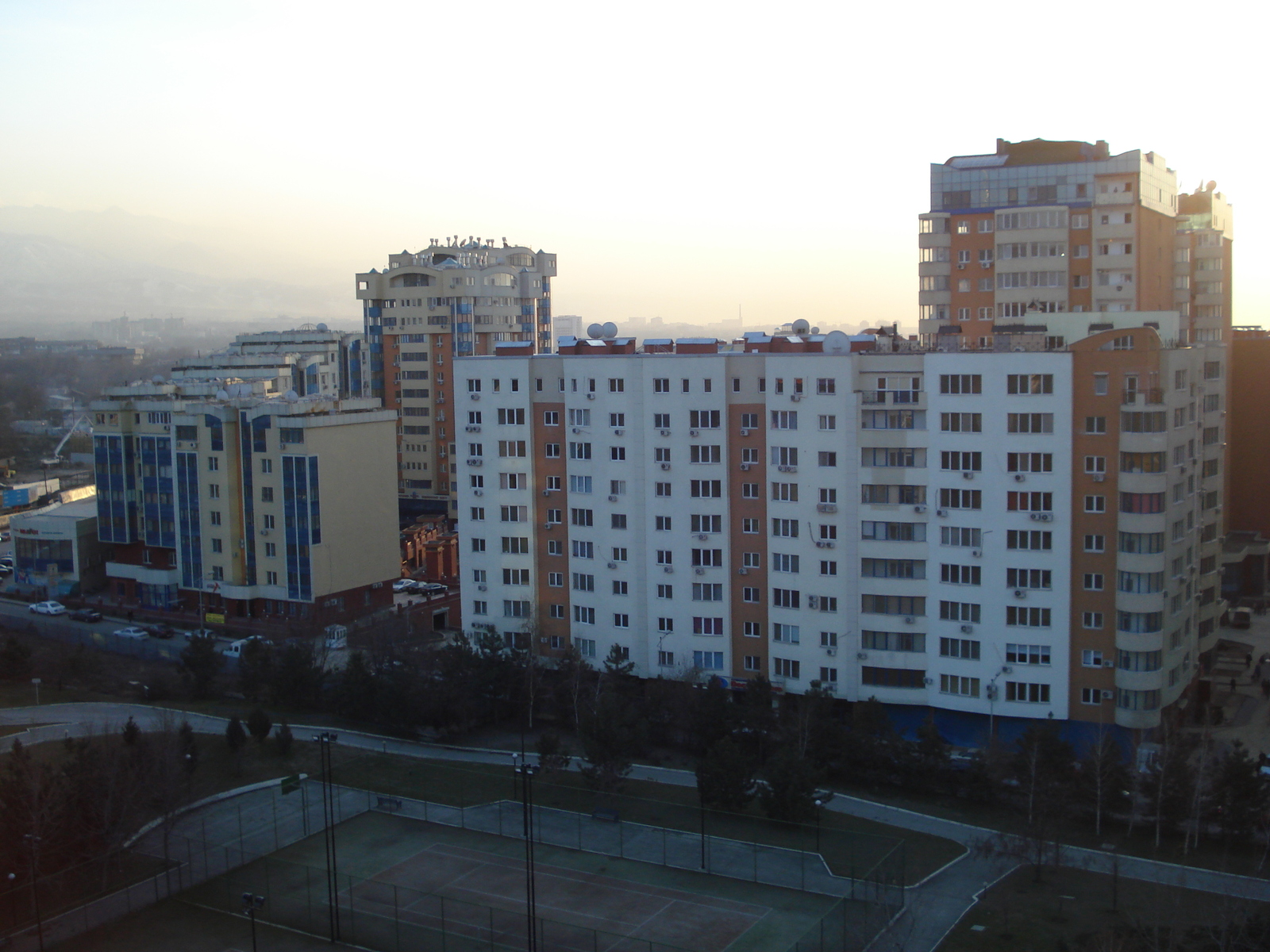 รูปถ่าย คาซัคสถาน(Kazakhstan) อัลมาตี(Almaty) โรงแรมอินเตอร์คอนติเนนตัล อัลมาตี(Intercontinental Almaty Hotel) 2007-03 69