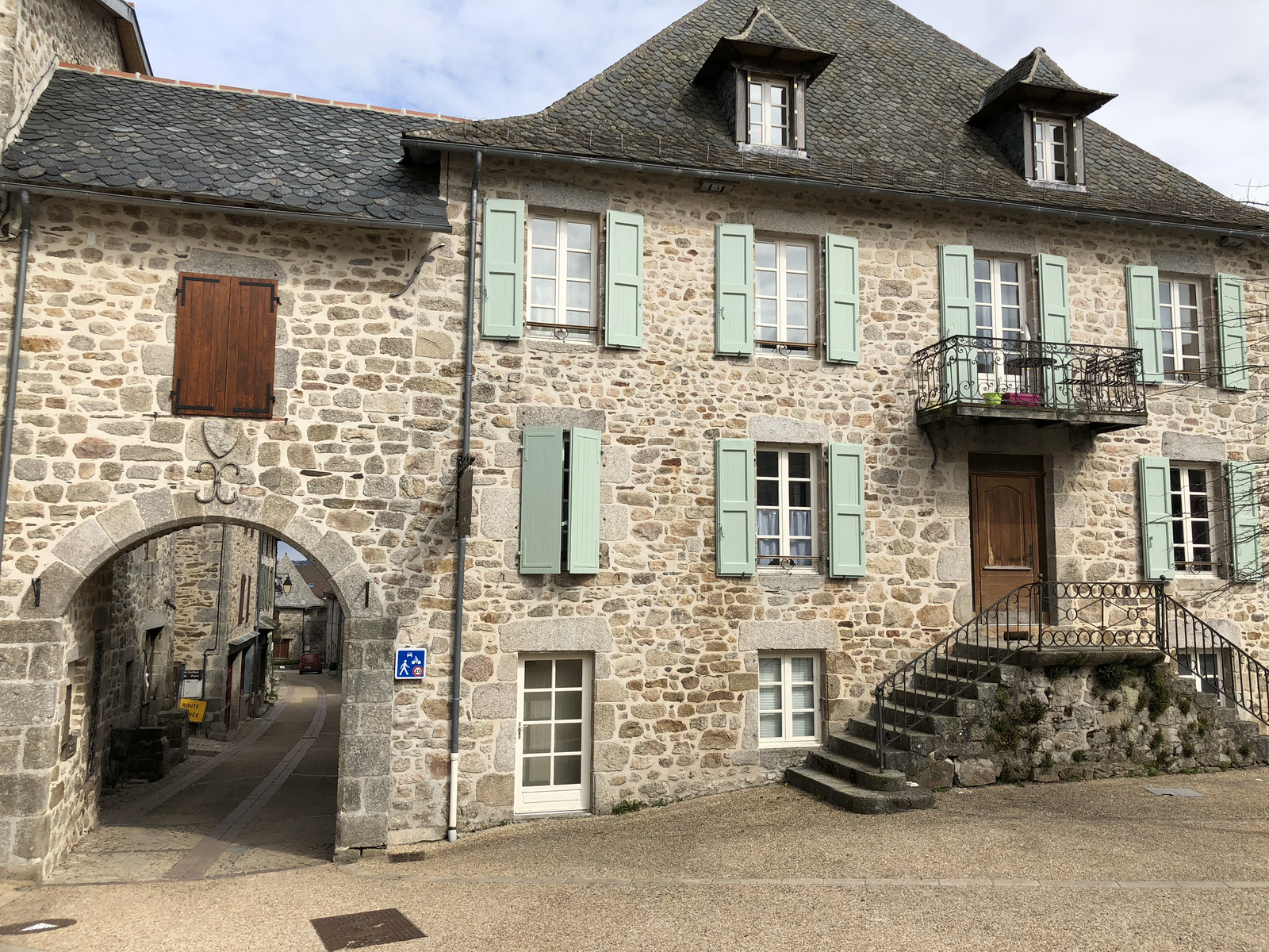 รูปถ่าย ฝรั่งเศส(France) มาร์กอแลส(Marcoles) 2018-04 4