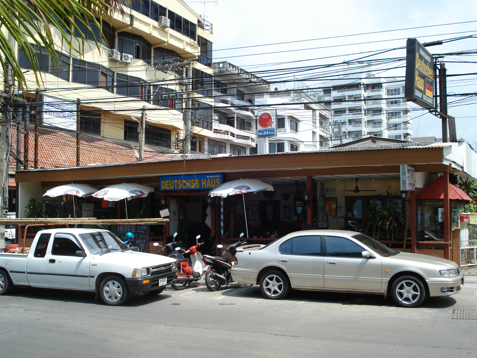 รูปถ่าย ไทย(Thailand) หาดพัทยา(Pattaya Beach) 2007-02 133
