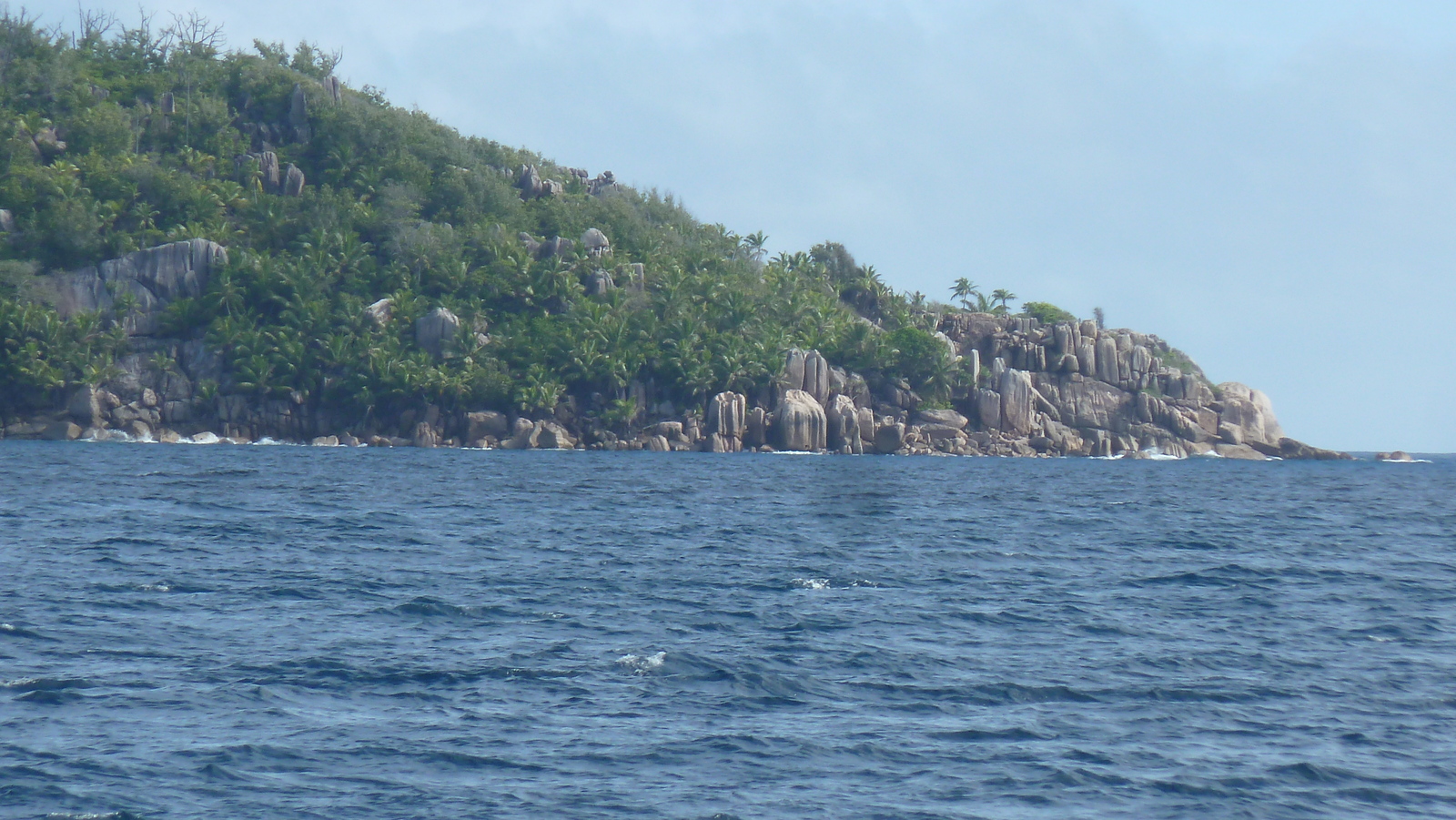 รูปถ่าย เซเชลส์(Seychelles) เกาะปตีตเซอร์(Petite Soeur) 2011-10 0