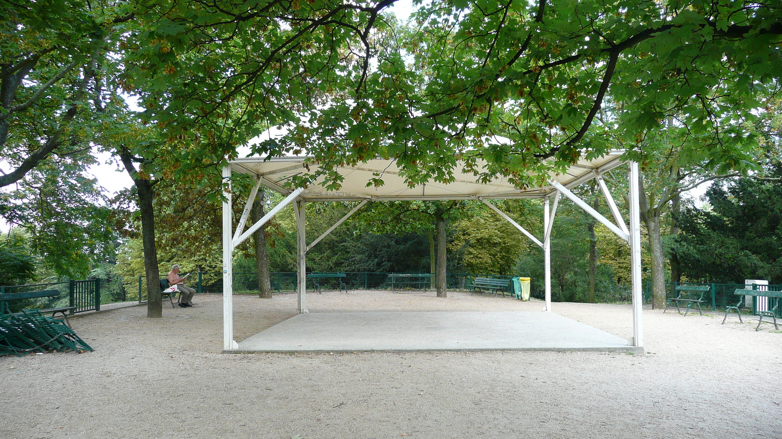 รูปถ่าย ฝรั่งเศส(France) ปารีส(Paris) สวนบุต-โชมง(Parc des Buttes Chaumont) 2007-08 176