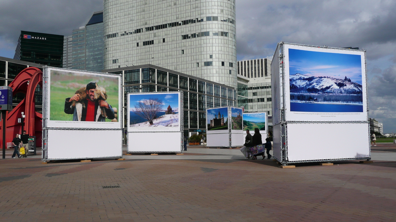รูปถ่าย ฝรั่งเศส(France) ปารีส(Paris) ลาเดฟ็องส์(La Defense) 2007-05 79