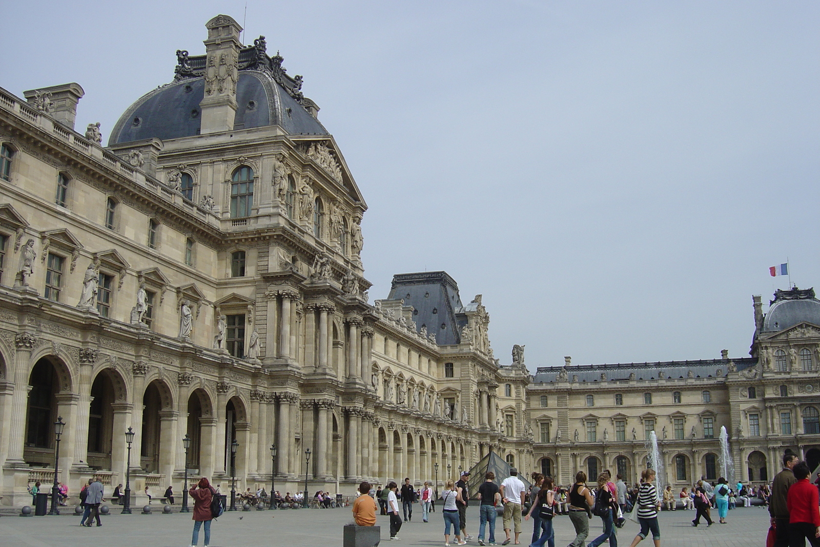 รูปถ่าย ฝรั่งเศส(France) ปารีส(Paris) ลูฟว์(Louvre) 2007-05 120