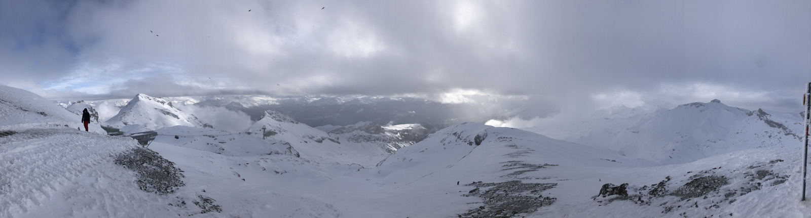 รูปถ่าย สวิสเซอร์แลนด์(Switzerland) ครองส์-มงตานา(Crans Montana) 2020-12 584