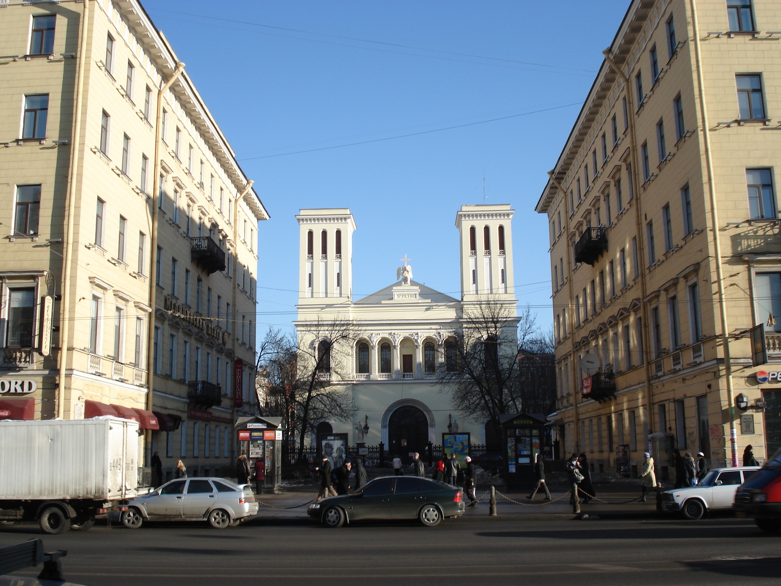 รูปถ่าย รัสเซีย(Russia) เซนต์ปีเตอร์สเบิร์ก(St Petersburg) ถนนเนฟสกี(Nevsky Prospect) 2006-03 82