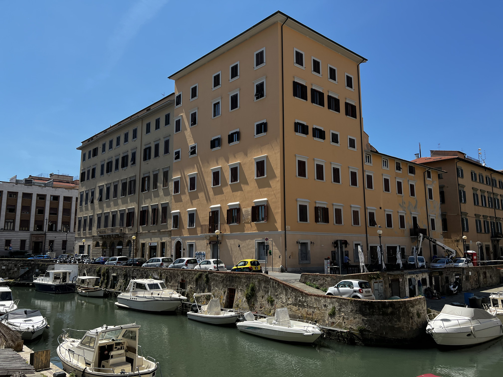 รูปถ่าย อิตาลี(Italy) ลีวอร์โน(Livorno) 2022-05 6
