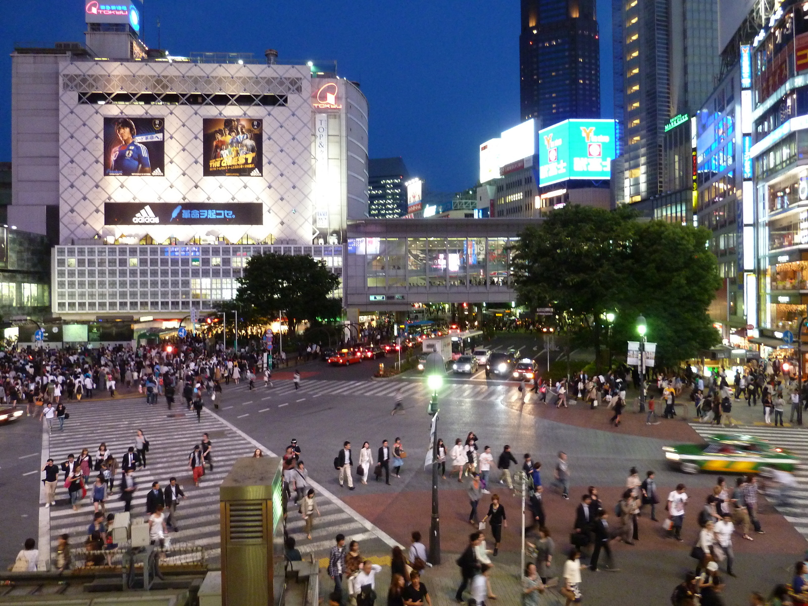 รูปถ่าย ญี่ปุ่น(Japan) โตเกียว(Tokyo) ชิบูย่า(Shibuya) 2010-06 56