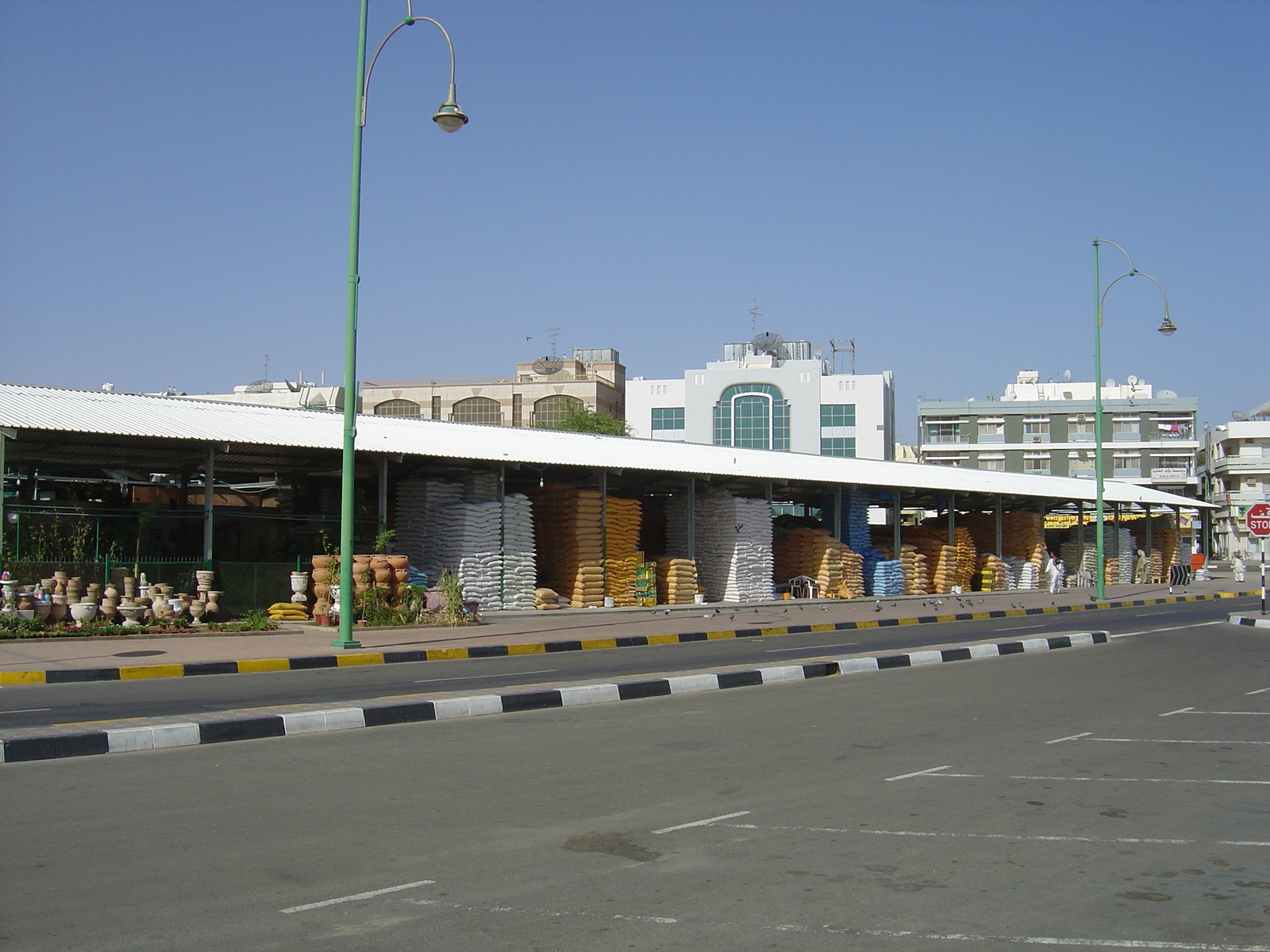 รูปถ่าย สหรัฐอาหรับเอมิเรตส์(United Arab Emirates) อาเลอิน(Al Ain) 2005-03 28