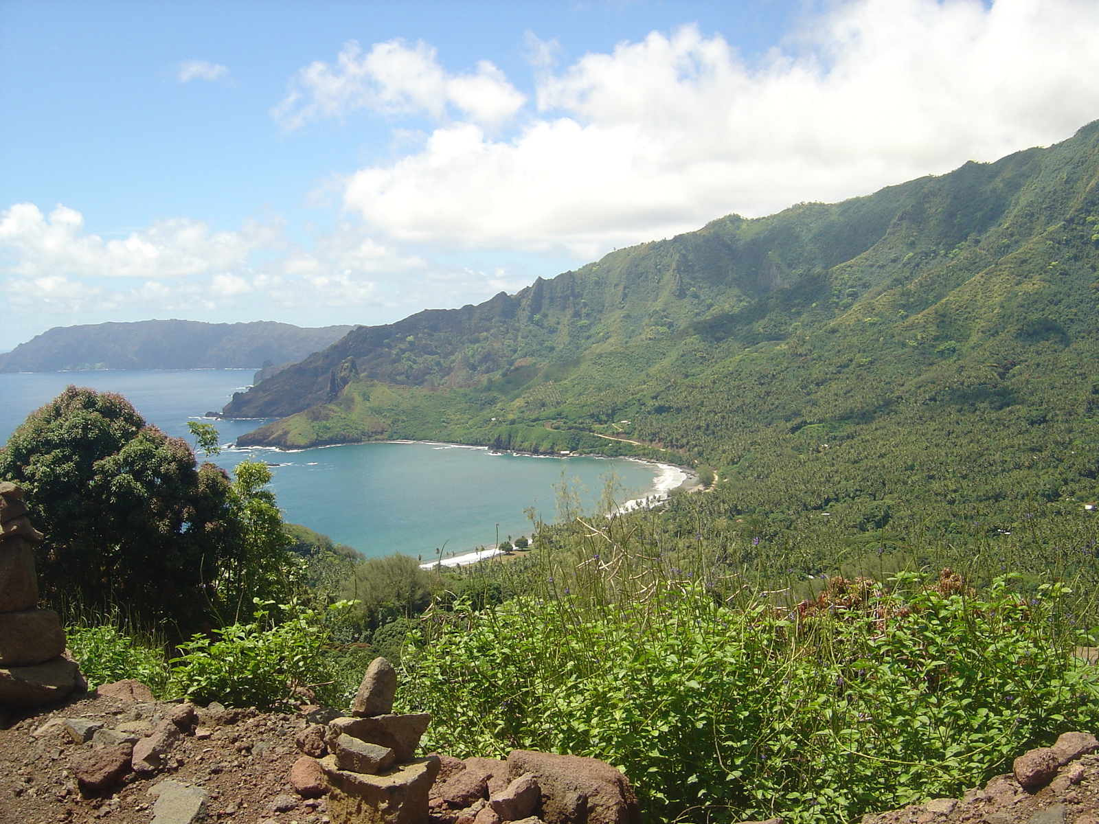 รูปถ่าย เฟรนช์โพลี่นีเซีย(Polynesia) หมู่เกาะมาร์เคซัส(Marquises) 2006-04 160