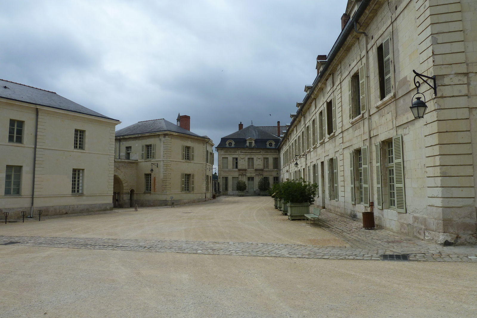รูปถ่าย ฝรั่งเศส(France) ฟงเตอโวร์(Fontevraud) 2011-05 94
