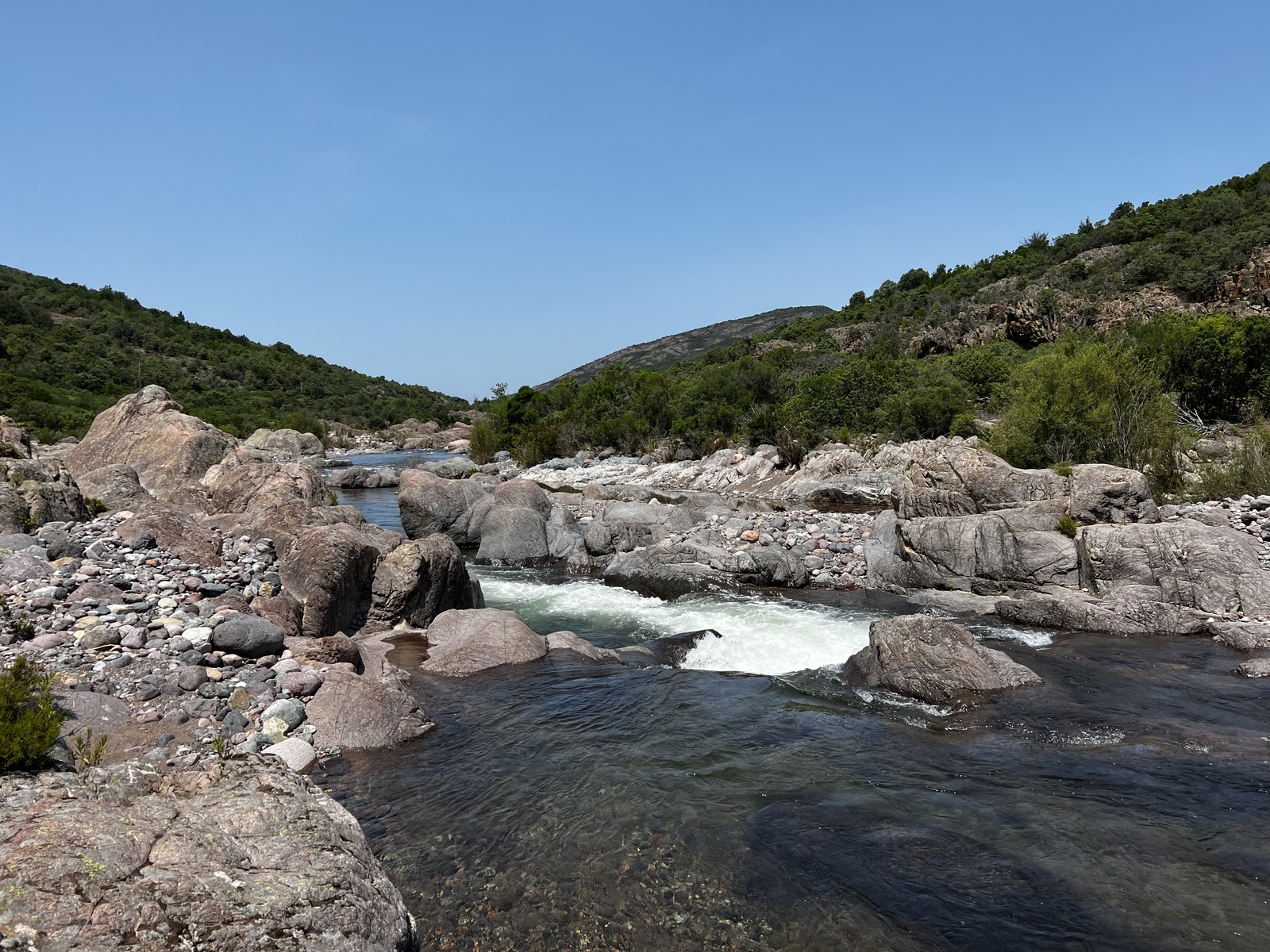 รูปถ่าย ฝรั่งเศส(France) คอร์สิคา(Corsica) แม่น้ำฟังโก(Fango river) 2023-06 16