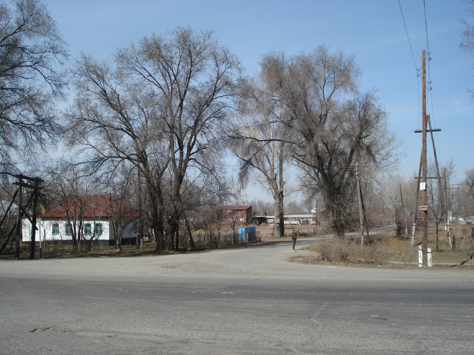 รูปถ่าย คาซัคสถาน(Kazakhstan) ถนนจากอัลมาตีไปหุบผาชารึน(Almaty to Charyn Canyon road) 2007-03 197