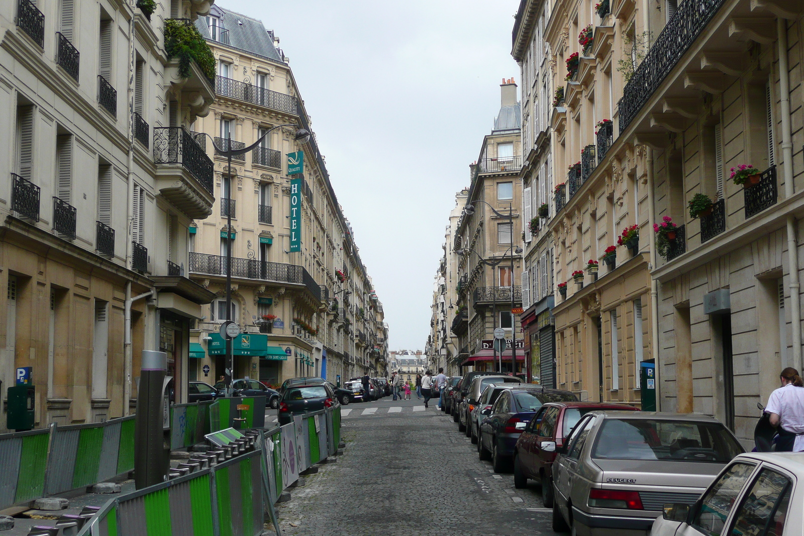 รูปถ่าย ฝรั่งเศส(France) ปารีส(Paris) ถนนโรม(Rue de Rome) 2007-06 28