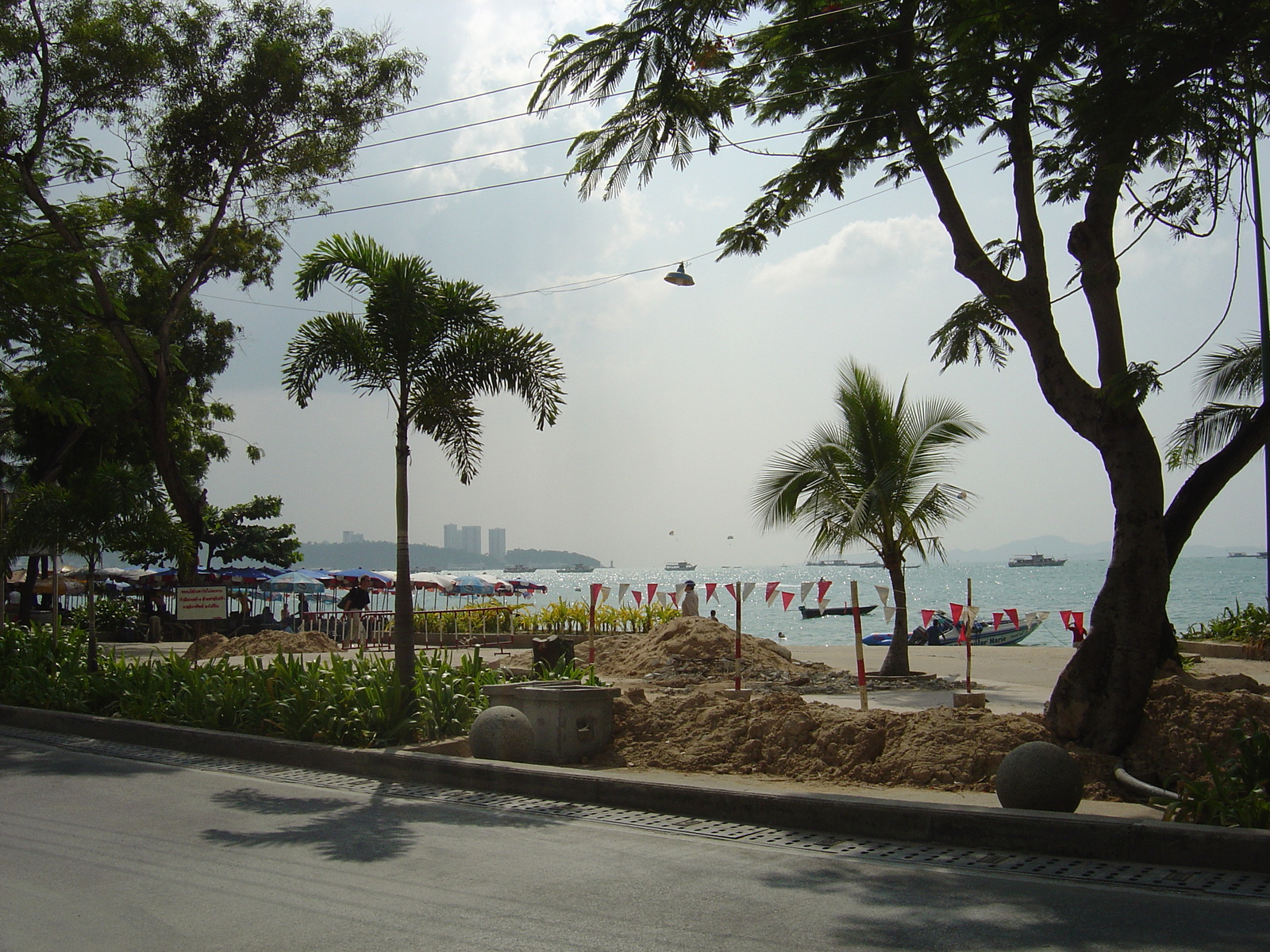 รูปถ่าย ไทย(Thailand) พัทยา(Pattaya) 2004-10 1