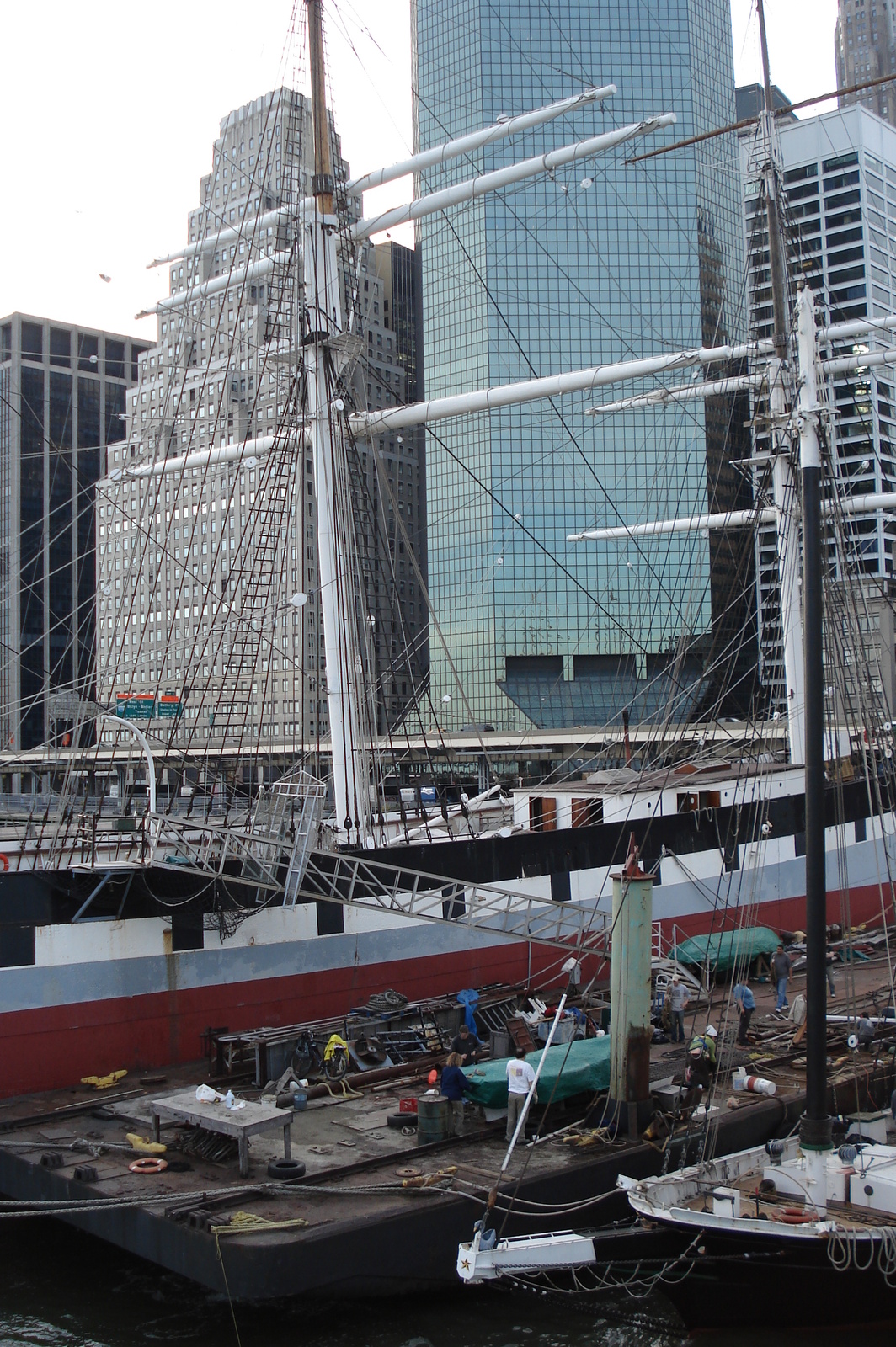 รูปถ่าย สหรัฐอเมริกา(United States) นิวยอร์ก(New York) ท่าเรือเซาท์สตรีต(South Street seaport) 2006-03 36