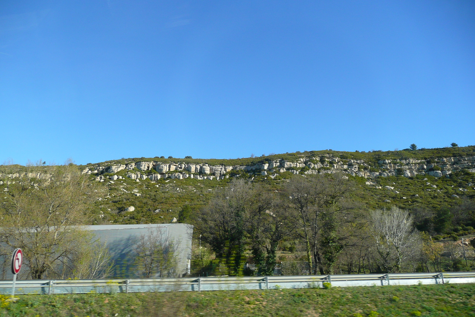 รูปถ่าย ฝรั่งเศส(France) เฟรนช์ริวิเอรา(French Riviera) ถนนจากเลอลุกไปแอ็กซ์(Le Luc to Aix Road) 2008-04 25