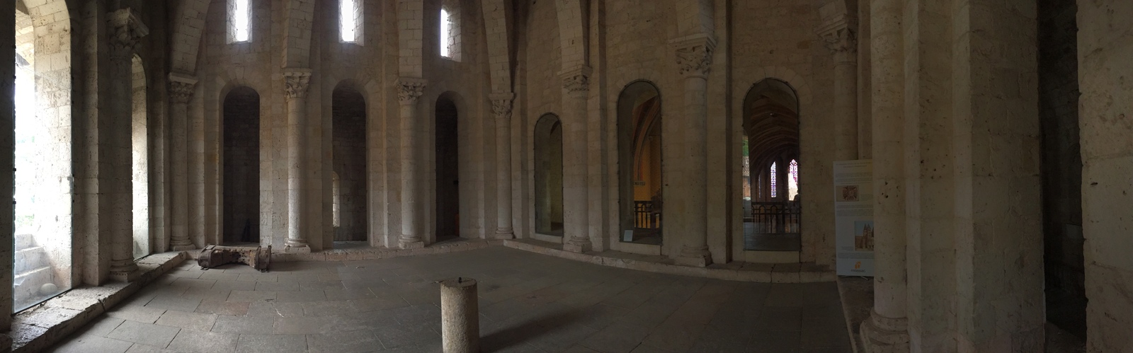 รูปถ่าย ฝรั่งเศส(France) มัวซัก(Moissac) แอบบีแซ็งปีแยร์เดอมัวซัก(Abbaye Saint-Pierre de Moissac) 2017-08 89